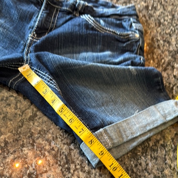 Ariya Blue Jean Bermuda Shorts with Decorative Stitching and Cuffed Hems 14 - Picture 11 of 12